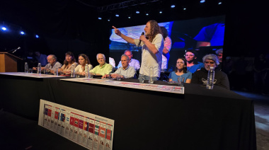 Multitudinario acto de centrales obreras en Mar del Plata
