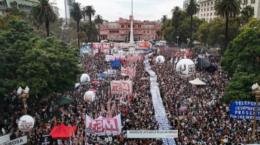 La CTA bonaerense marchó a 49 años del golpe genocida