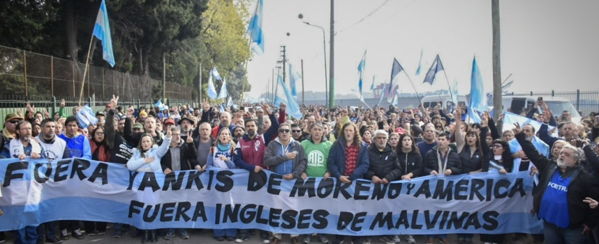 Multitudinaria movilización popular en defensa de la soberanía