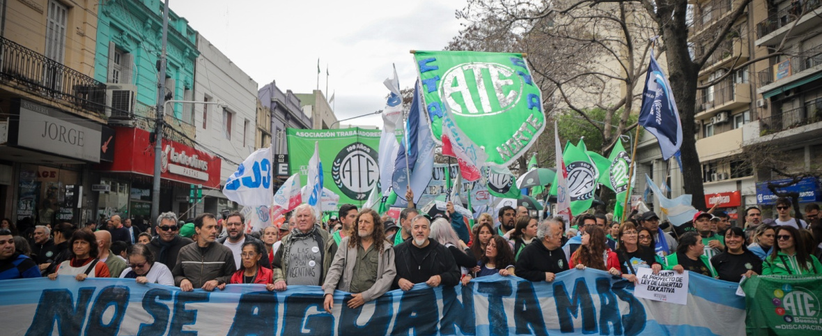 La CTA marchó a la Quinta de Olivos contra el ajuste 