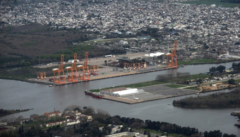 Rechazo al aumento en el cobro de peaje por VTN dispuesto por Milei para el Puerto de La Plata