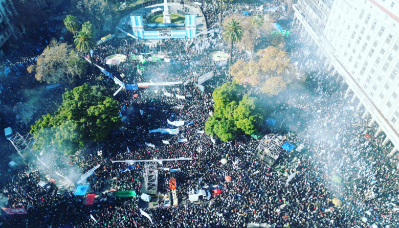 La CTA se movilizó en defensa de la democracia