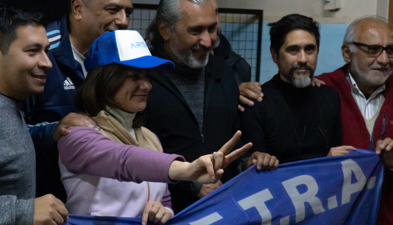 Jornada en defensa de la ciencia, la tecnología y el trabajo nacional