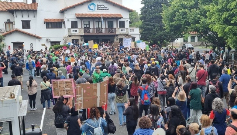 Las CTA repudian el maltrato a personas con Discapacidad y exigen inmediata aplicación de la Ley de Emergencia