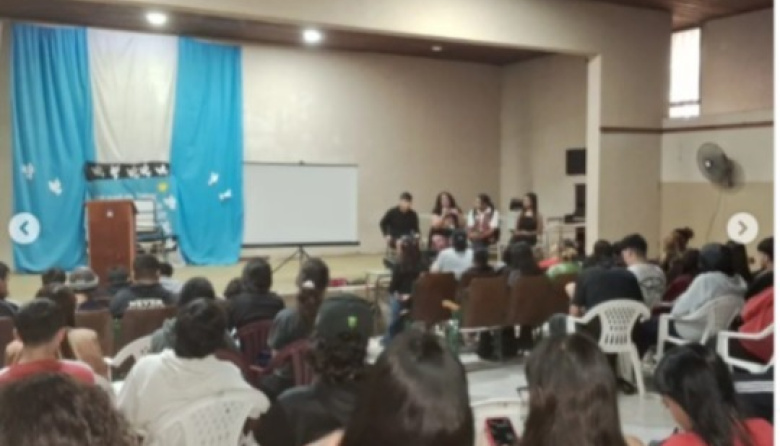 Estudiantes de la Secundaria nro 1 de Ensenada entrevistaron a referentes de Pueblos Originarios de la CTA