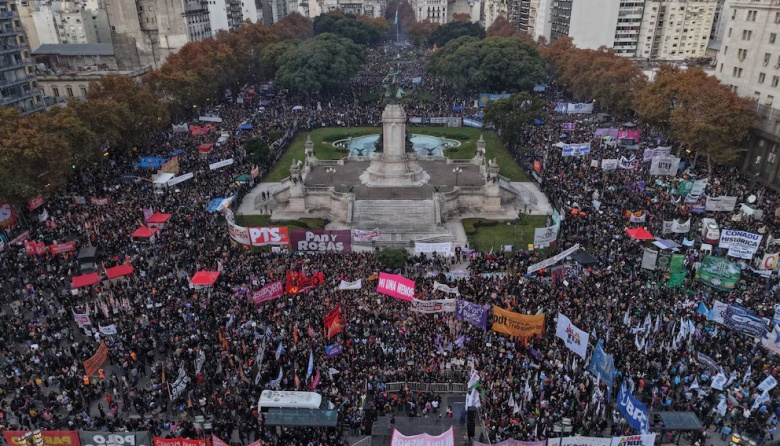 Ni Una menos: Multitudinarias movilizaciones en toda la provincia