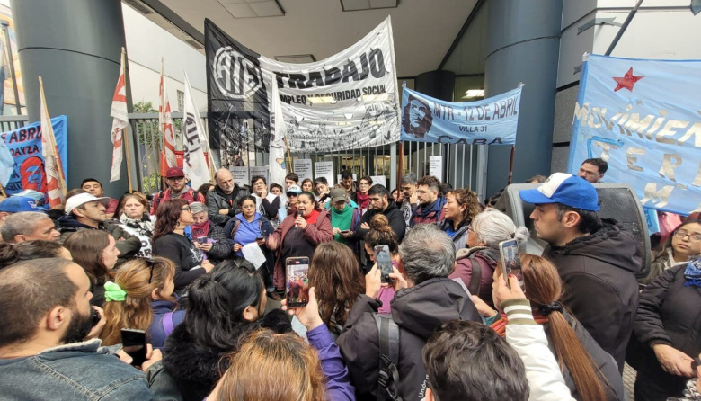 Organizaciones sociales exigieron la continuidad del Programa Volver al Trabajo