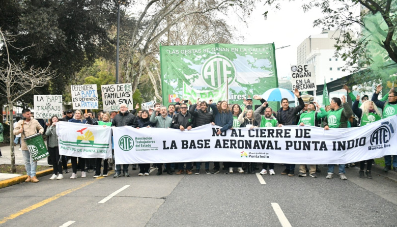 La CTA marchó contra el desmantelamiento de la Base Aeronaval de Punta Indio
