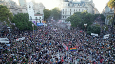 Multitudinaria Marcha Federal del Orgullo contra el fascismo de Milei