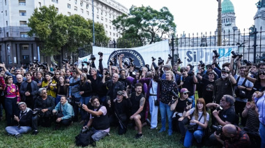 Camarazo por Pablo Grillo frente al Congreso