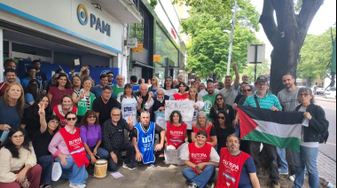 Radio abierta y semaforazo frente al PAMI