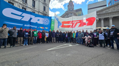 Las CTA marcharon por Paz, Pan, Tierra, Techo y Trabajo