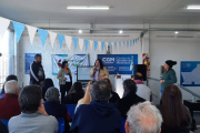 Entrega de diplomas del plan Fines
