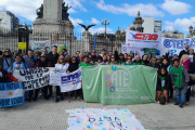 Masiva concentración frente al Congreso contra el veto a la emergencia en Discapacidad