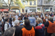 Jubilados de la CTA bonaerense acompañaron el reclamo de los trabajadores del PAMI
