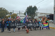 Carmen de Patagones marchó exigiendo justicia para Nancy Godoy y denunció el abandono estatal